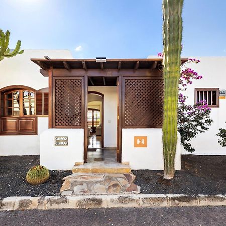 Villa Helen Playa Blanca  Exteriör bild