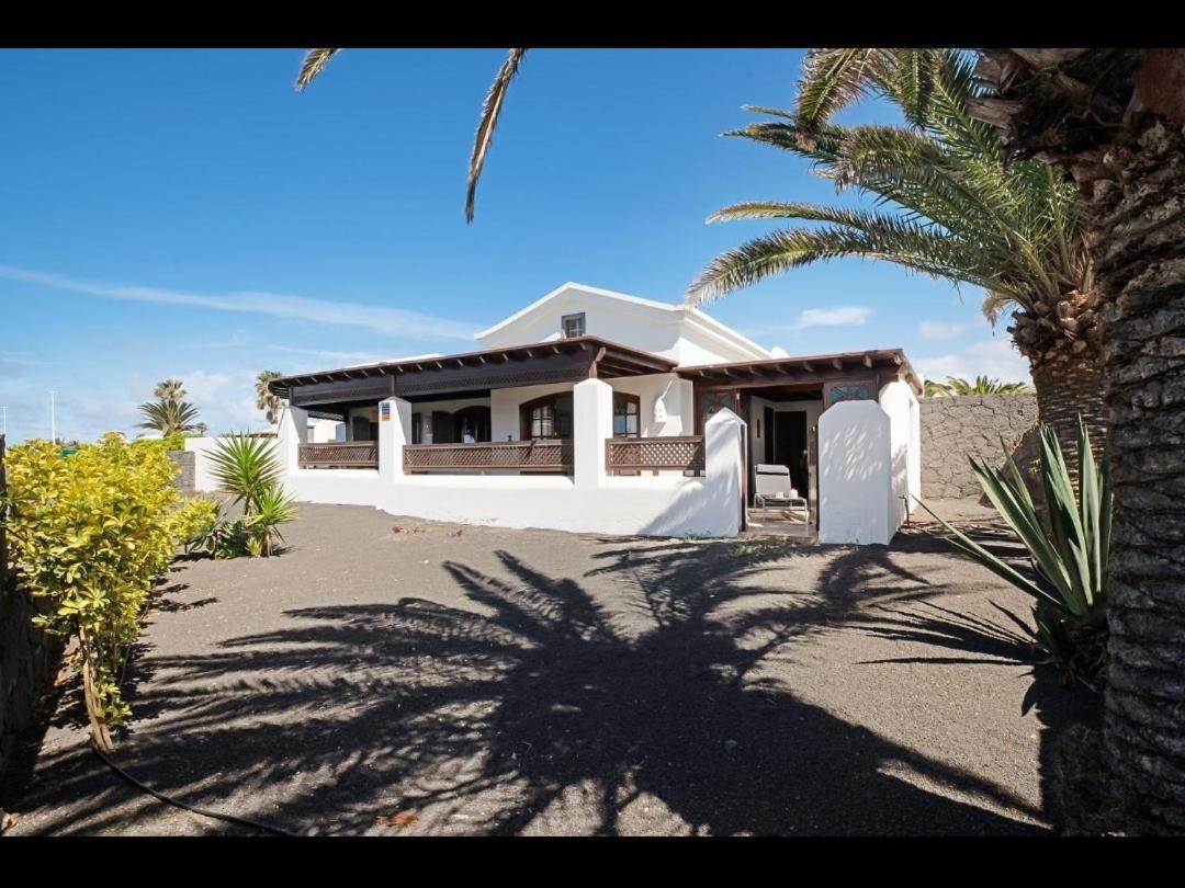 Villa Helen Playa Blanca  Exteriör bild