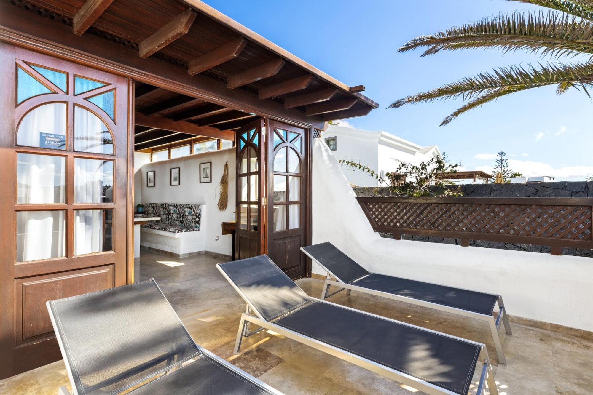 Villa Helen Playa Blanca  Exteriör bild